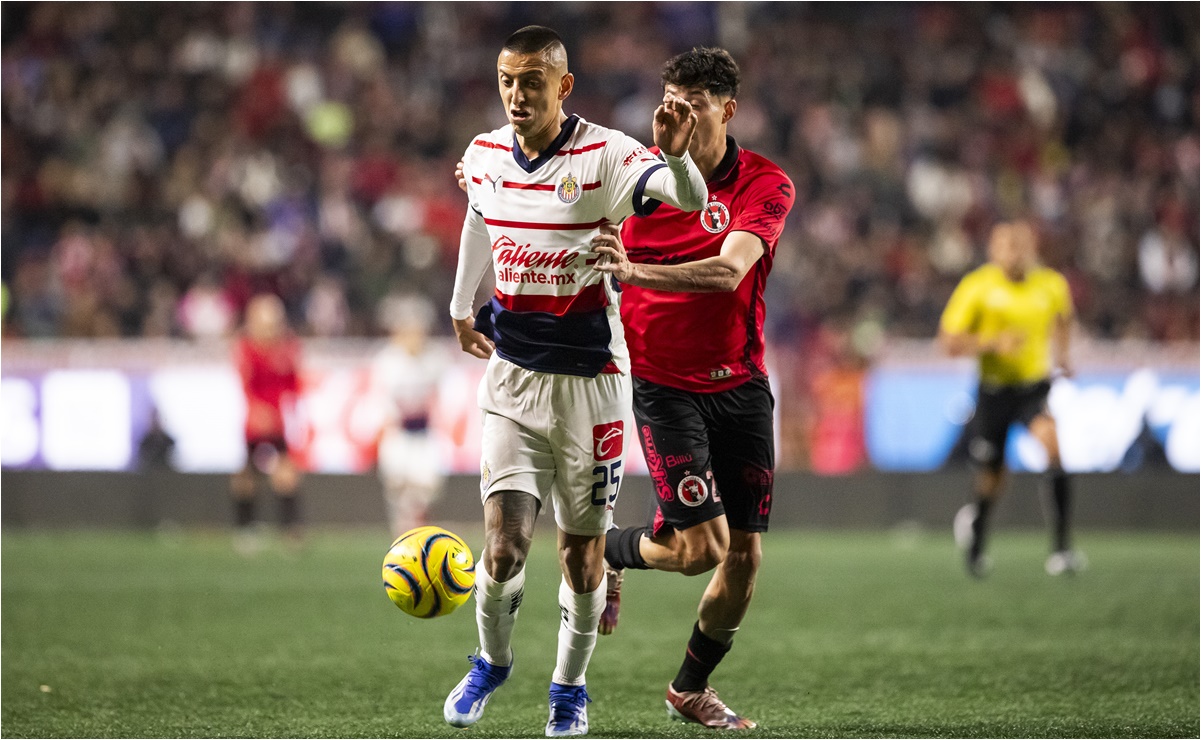 Guadalajara alarga su racha sin ganar y empata ante Xolos 