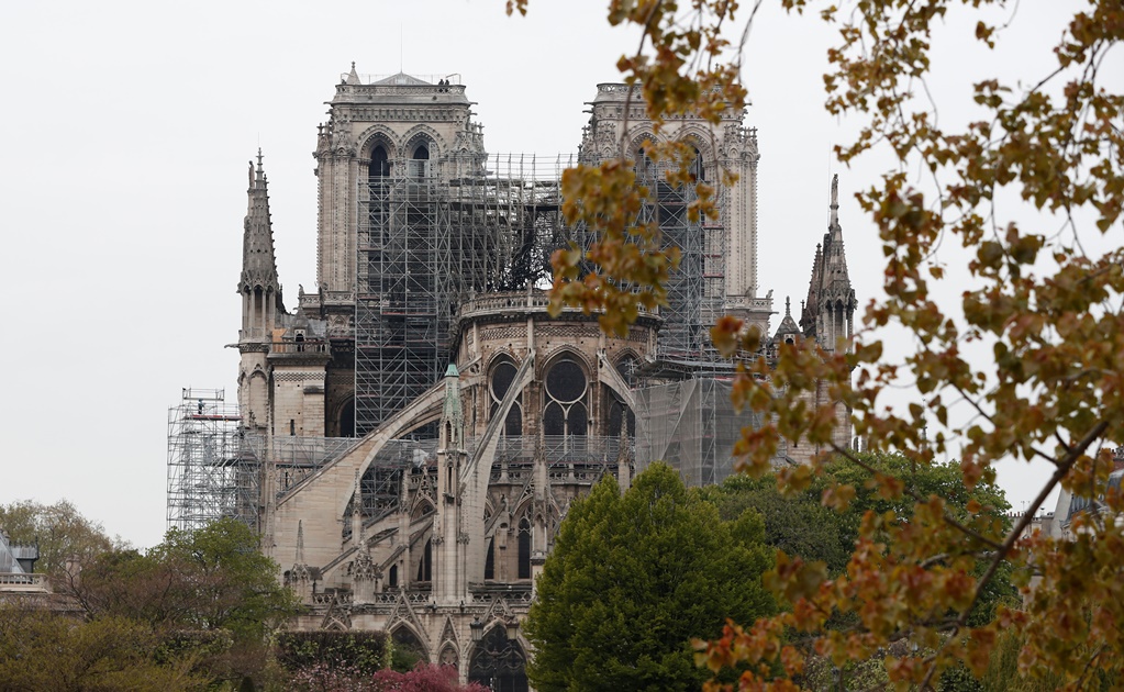 Invaluables obras de arte se dañaron tras el incendio en Notre Dame