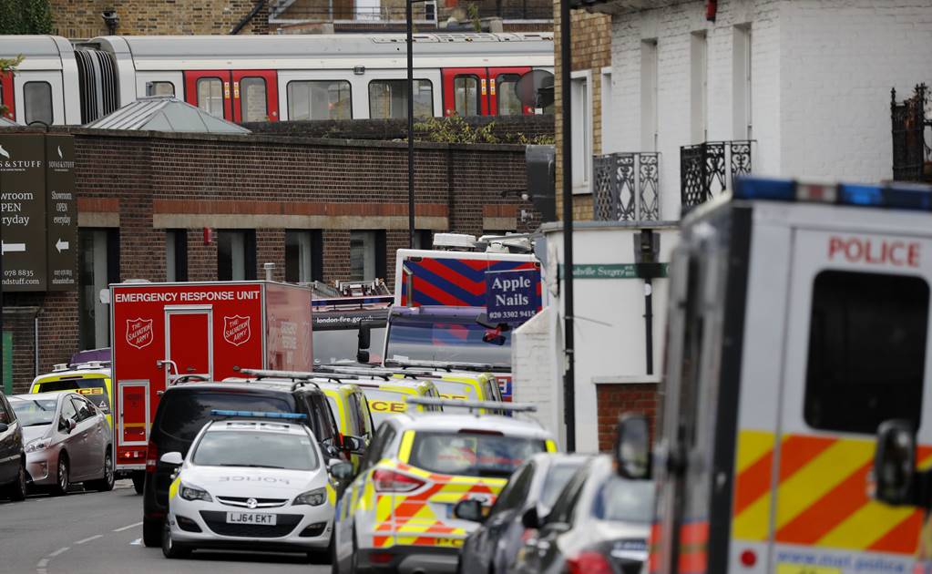 Suman 22 heridos por explosión en metro de Londres