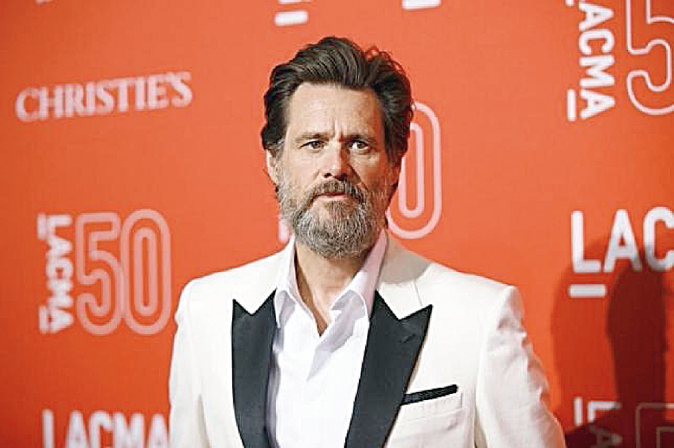 Jim Carrey visita casa donde murió su ex novia