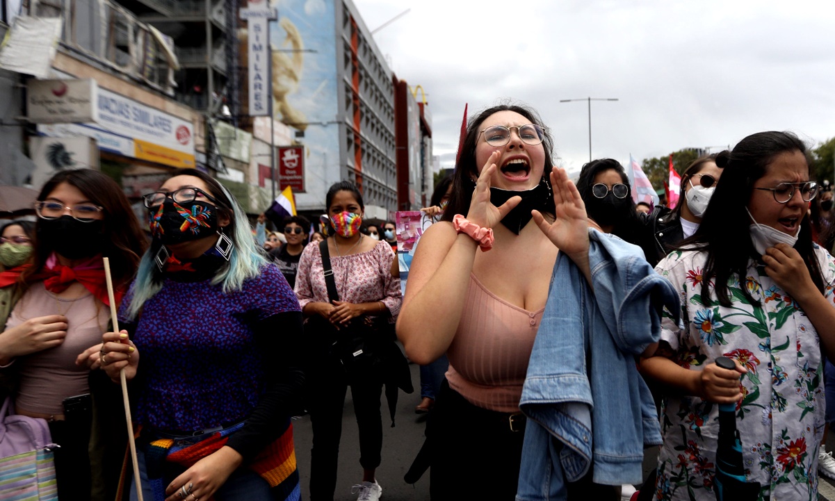 Aproximadamente el 25% de las personas desparecidas en México son mujeres
