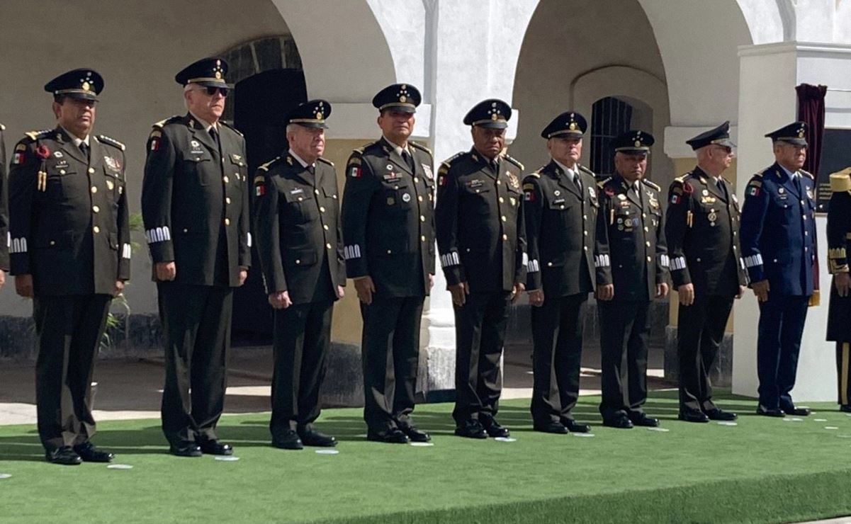 Reaparecen Cienfuegos y Galván en conmemoración de los 200 años del Heroico Colegio Militar
