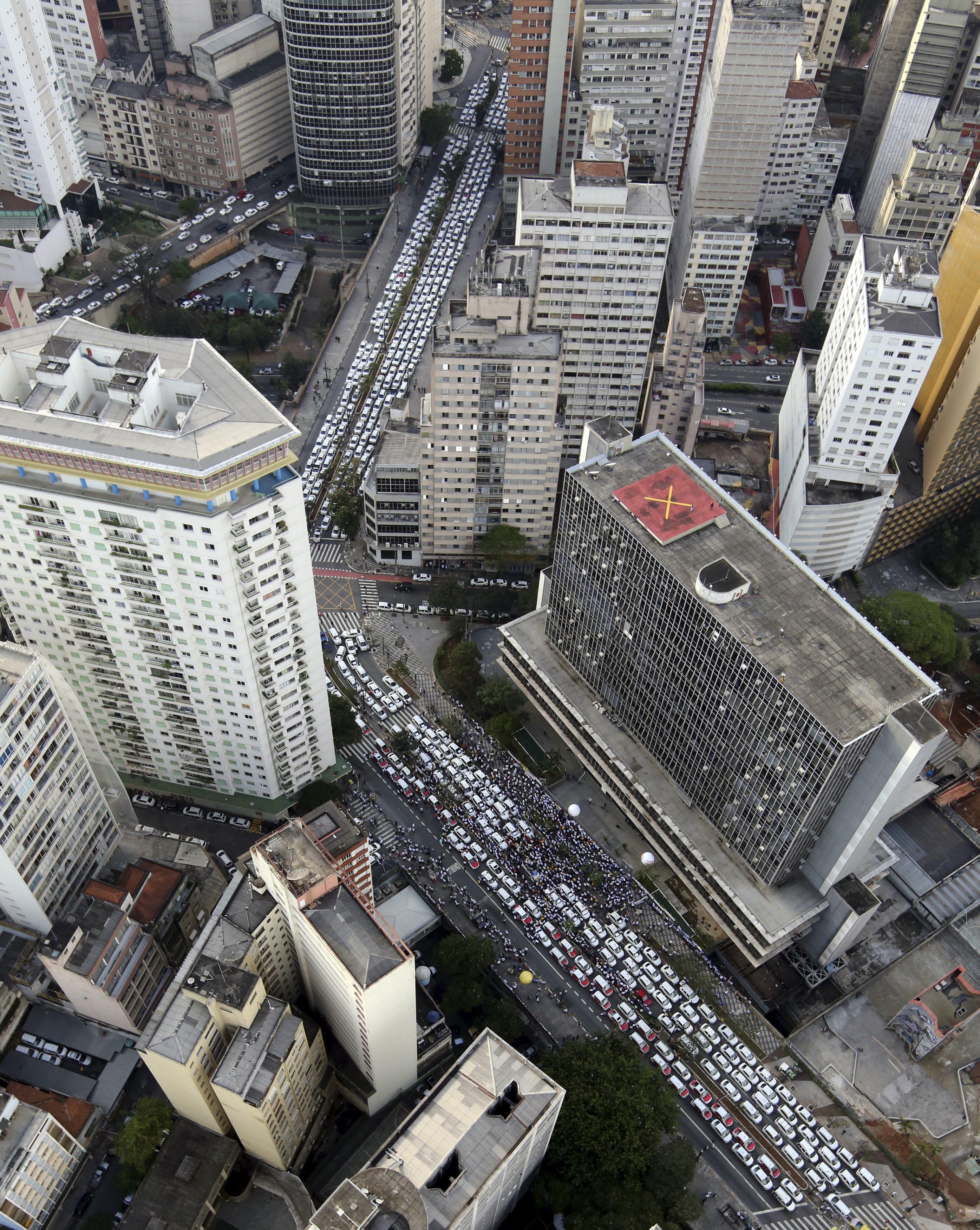 Uber podría permanecer en Sao Paulo
