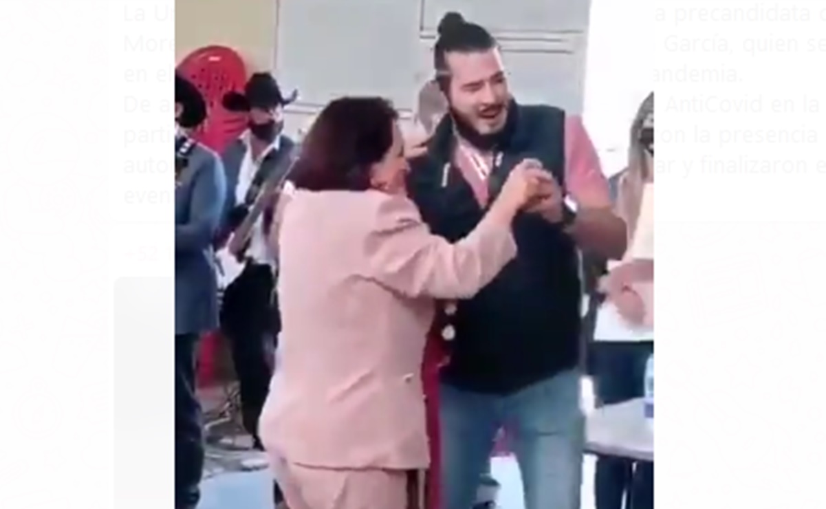 Aspirante de Morena a gubernatura de Querétaro baila sin cubrebocas y reúne a 130 en acto político 