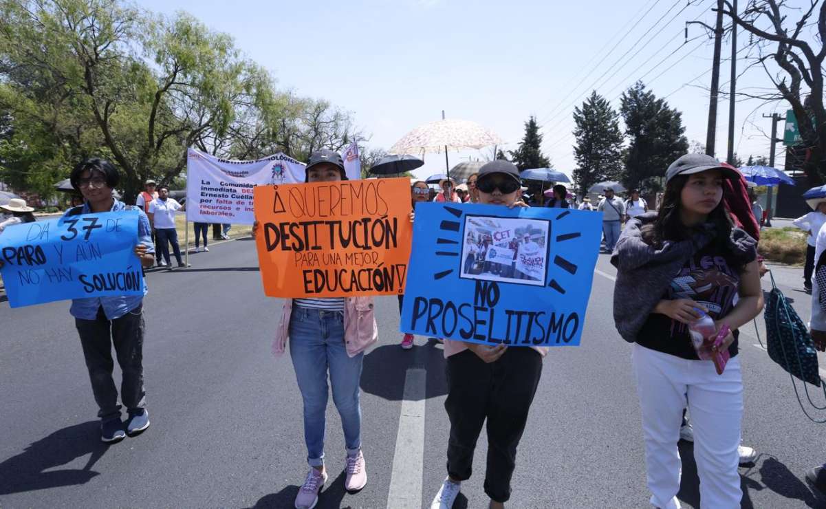 Bloquean paseo Tollocan para exigir destitución del director del Instituto Tecnológico de Toluca