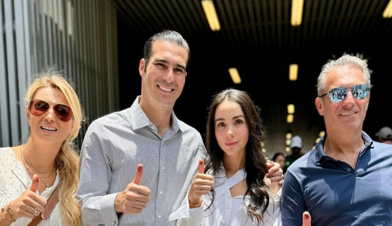 Elecciones 2024: Carlos Slim Domit vota junto a María Elena, Miguel Torruco Garza y Chantal Torres