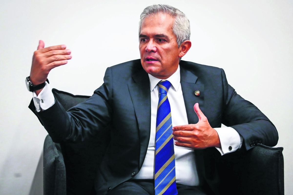 Nueva terna facilita consenso en favor de Bertha Alcalde como ministra de la Corte, opina Mancera