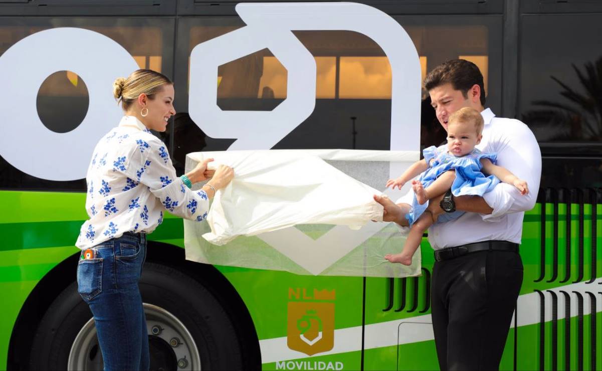 Samuel García entrega otros 250 camiones ecológicos nuevos en NL; ya suman mil