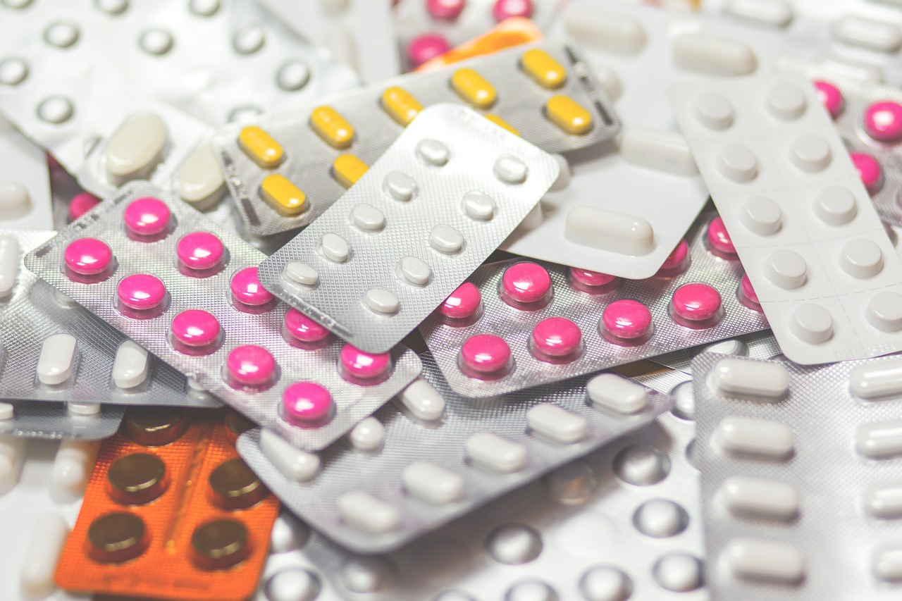 Cofepris emite alerta por comercialización de medicamentos oncológicos falsificados