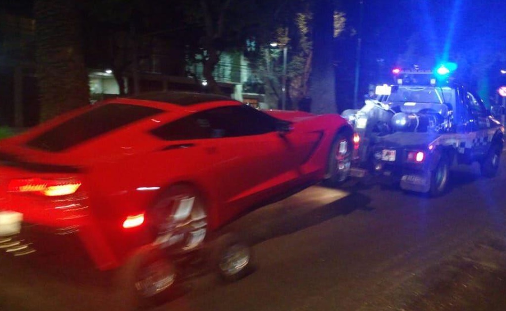 Procuraduría capitalina investiga homicidio del conductor de un Corvette en la Narvarte