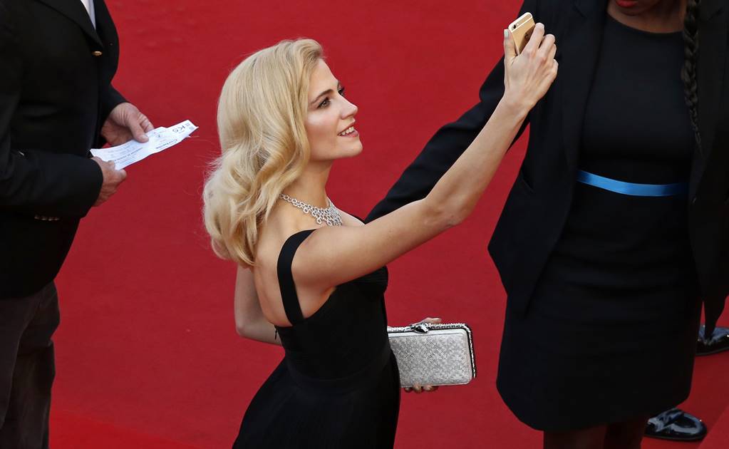 Castigo para quienes se tomen selfies en la alfombra roja de Cannes
