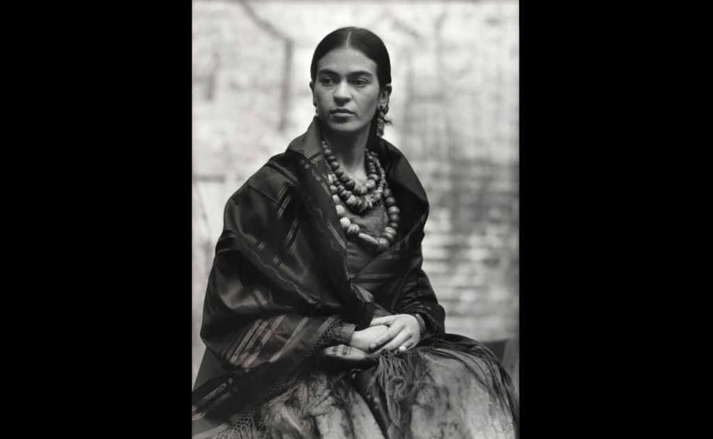 Foto de Frida Kahlo a los 23 años será subastada