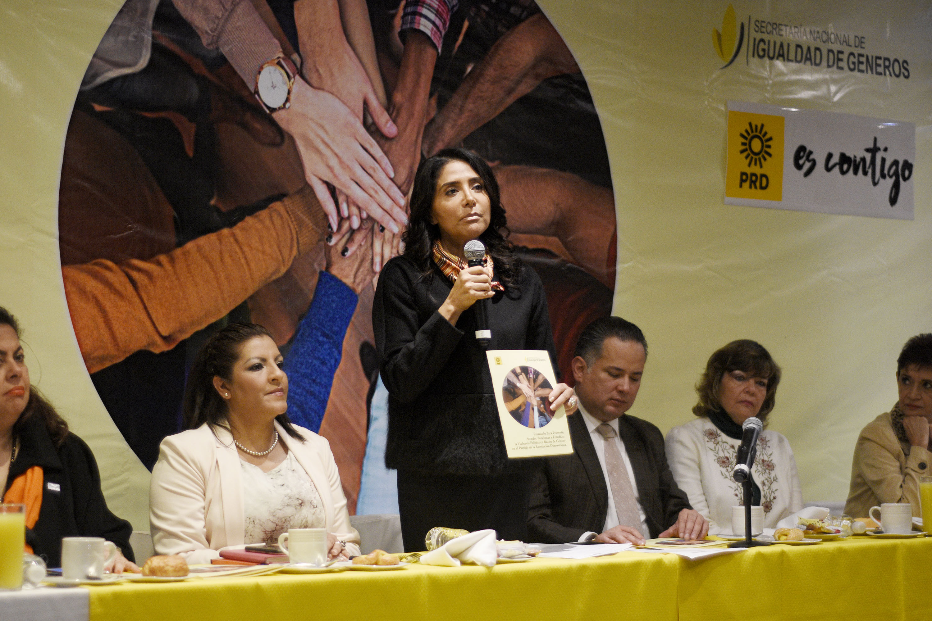 ​PRD presenta protocolo contra violencia política de género