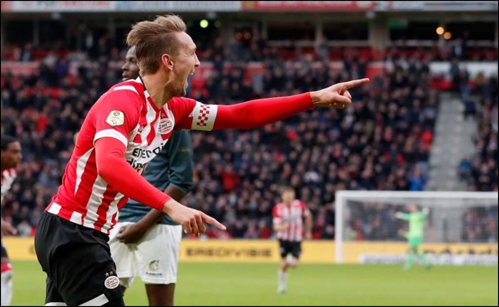 Sin 'Chucky' Lozano, PSV goleó al Fortuna Sittard