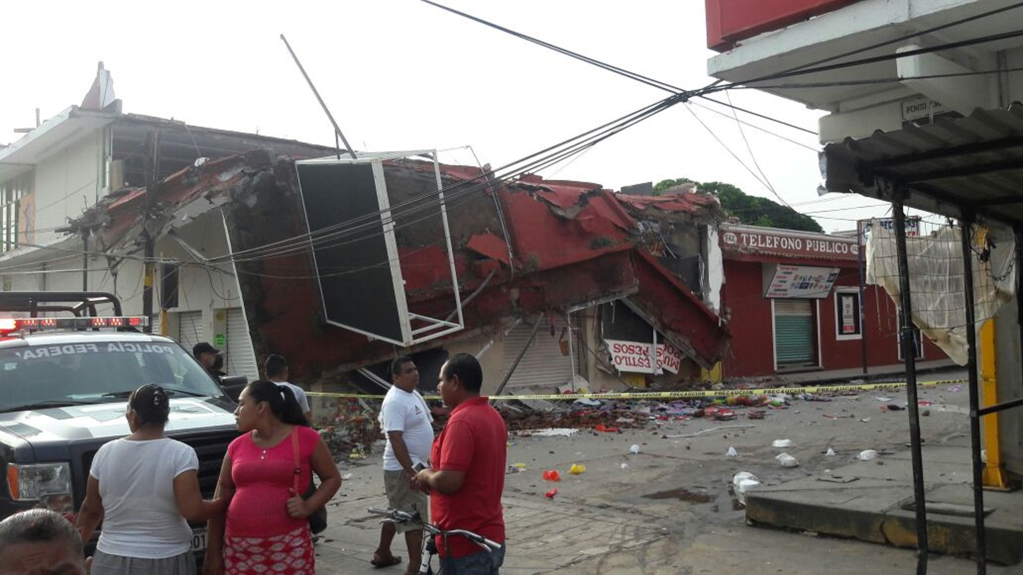 Fallecen tres personas por sismo en Oaxaca