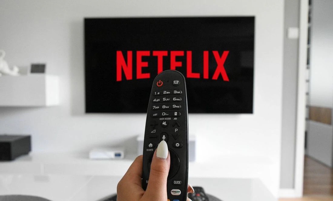 ¿Adiós al Netflix & Chill compartido? La plataforma anuncia cobro extra para usuarios que no vivan en el mismo hogar