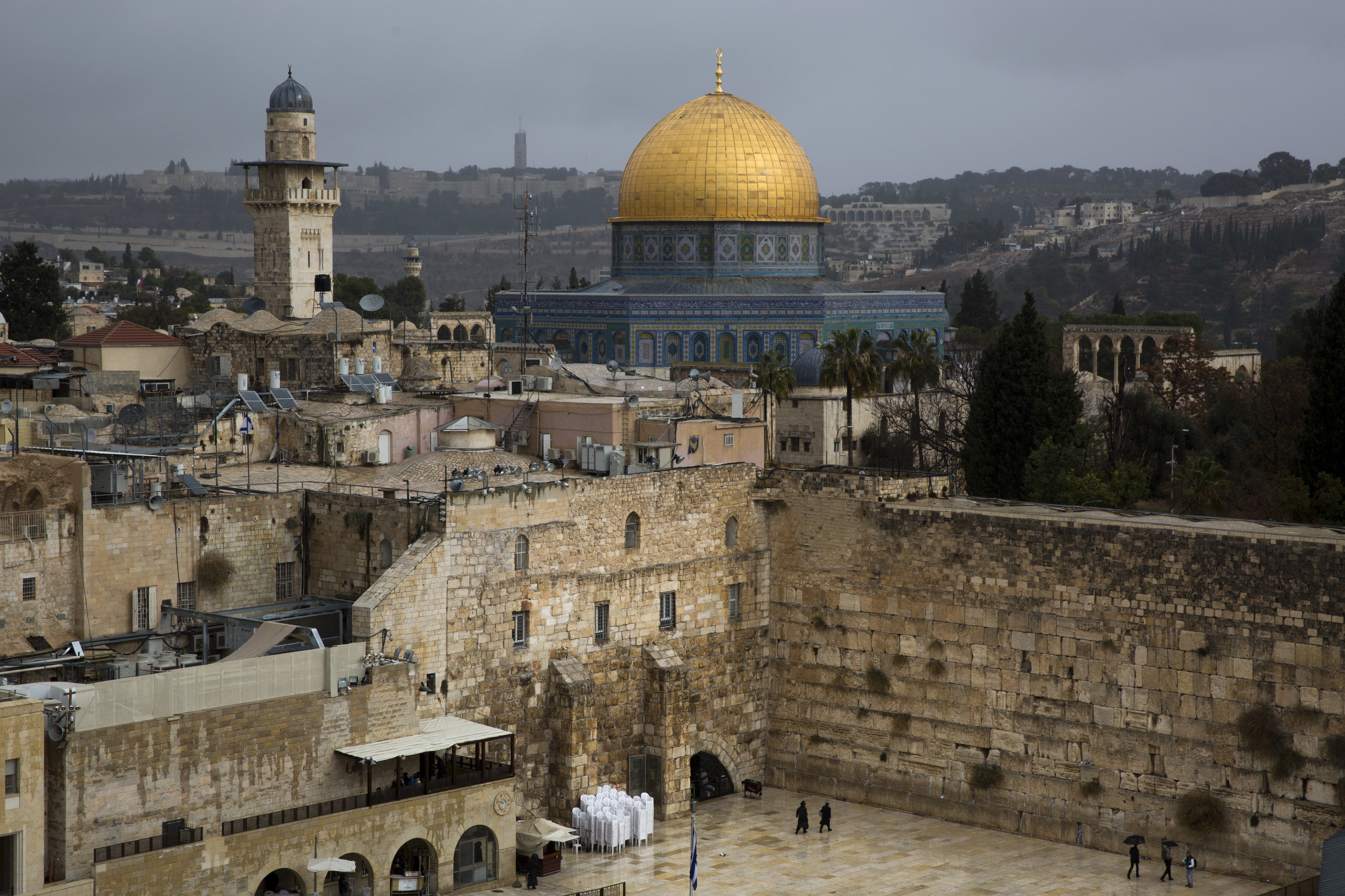 Israel aprueba ley que complica eventual acuerdo de paz con palestinos