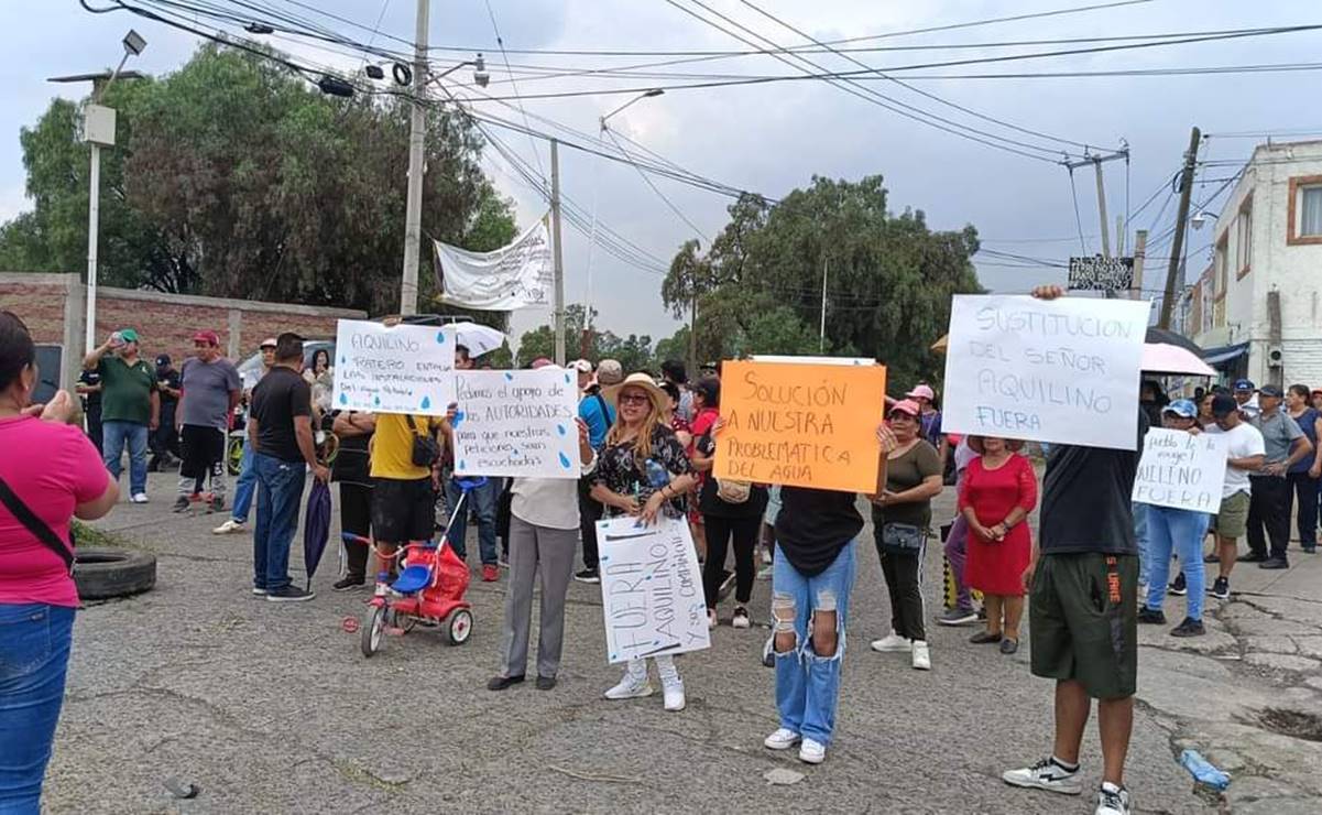 Manifestantes bloquean la México-Texcoco por falta de agua potable