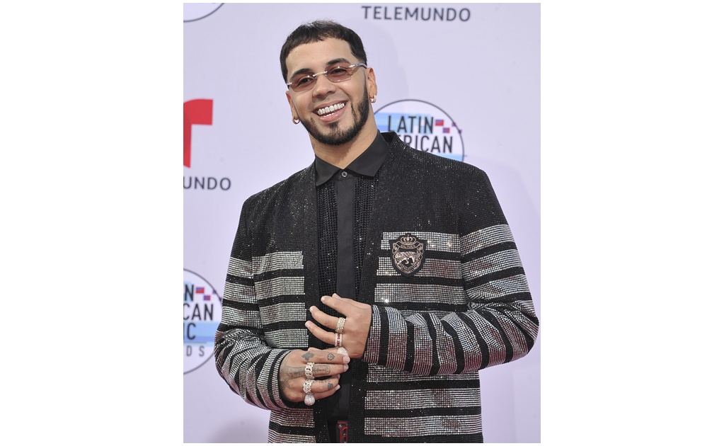 Anuel AA se alza como el rey de los Latin AMAs 2019