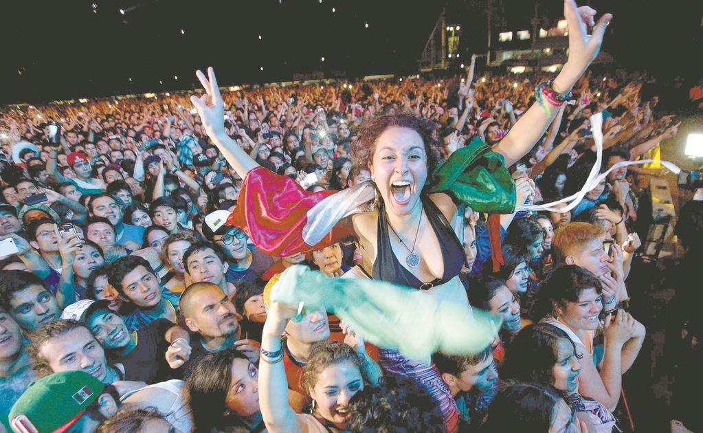 Más de 42 bandas en el primer día de Vive Latino