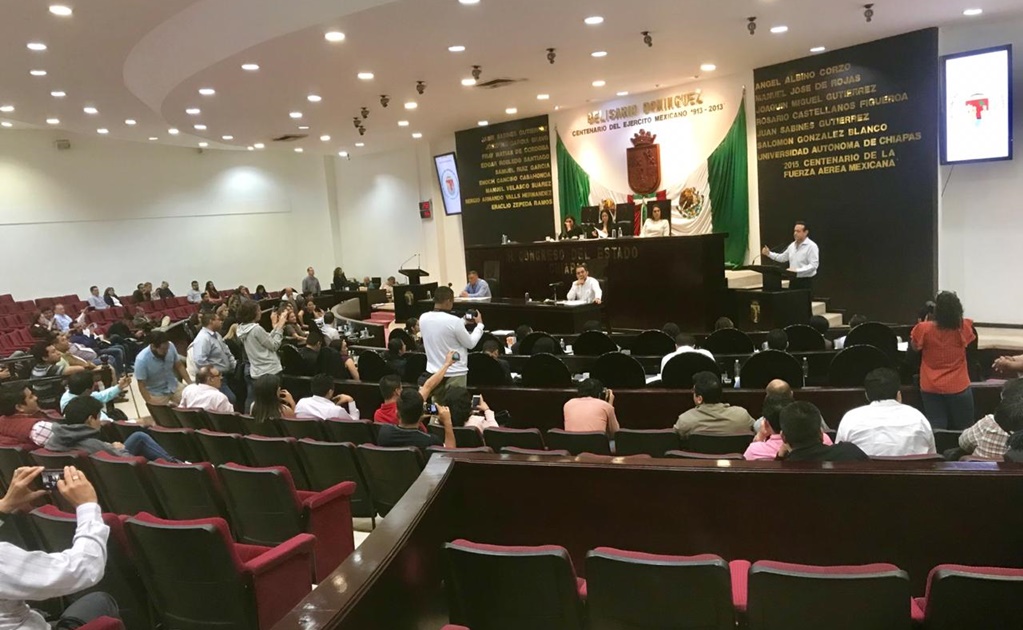 Chiapas desaparece fuero y quita escoltas a ex servidores públicos