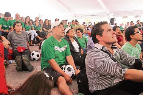 Colocarán pantalla en Epigmenio González