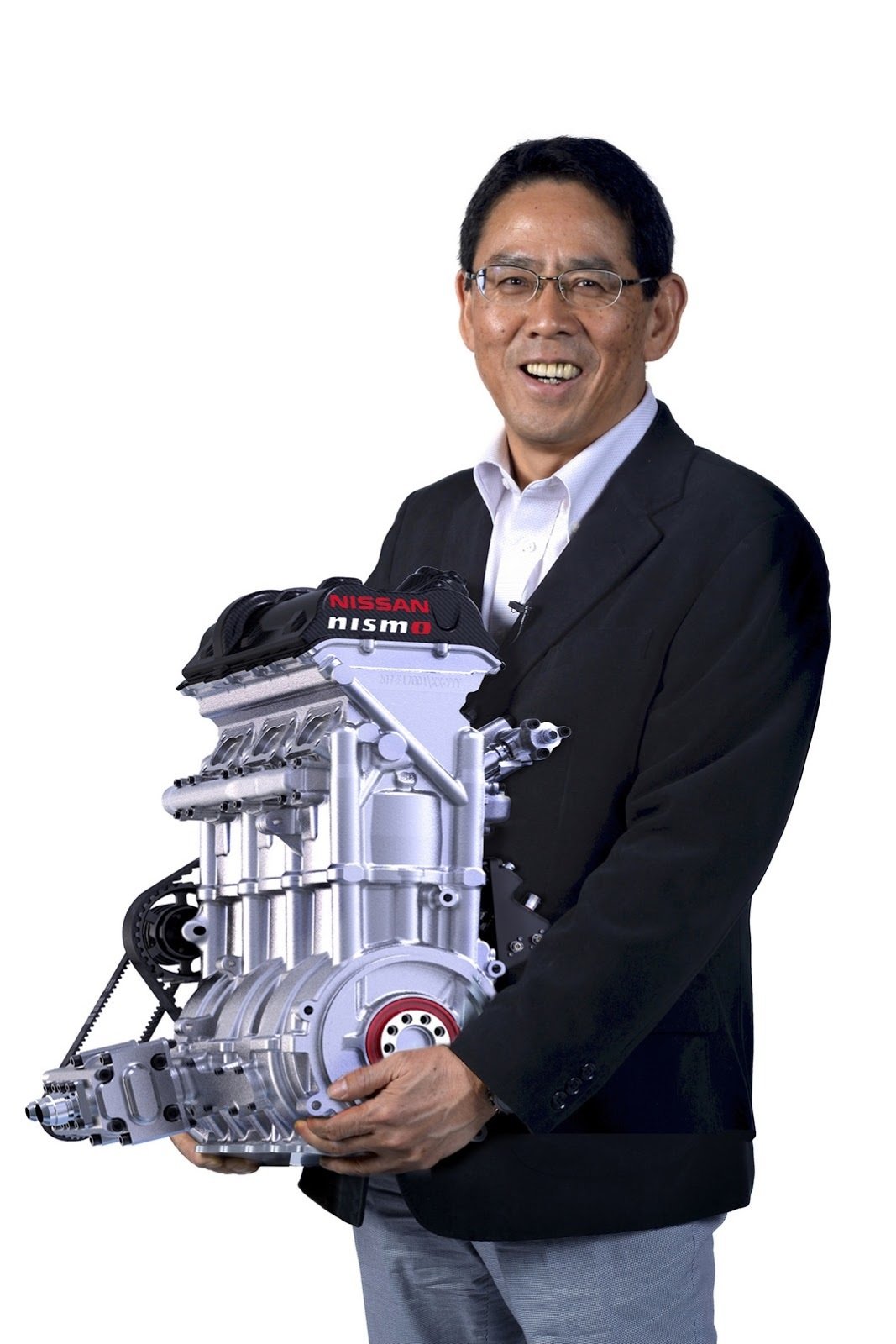 Nissan crea pequeño motor de 400 caballos de fuerza que pesa apenas 40 kilogramos