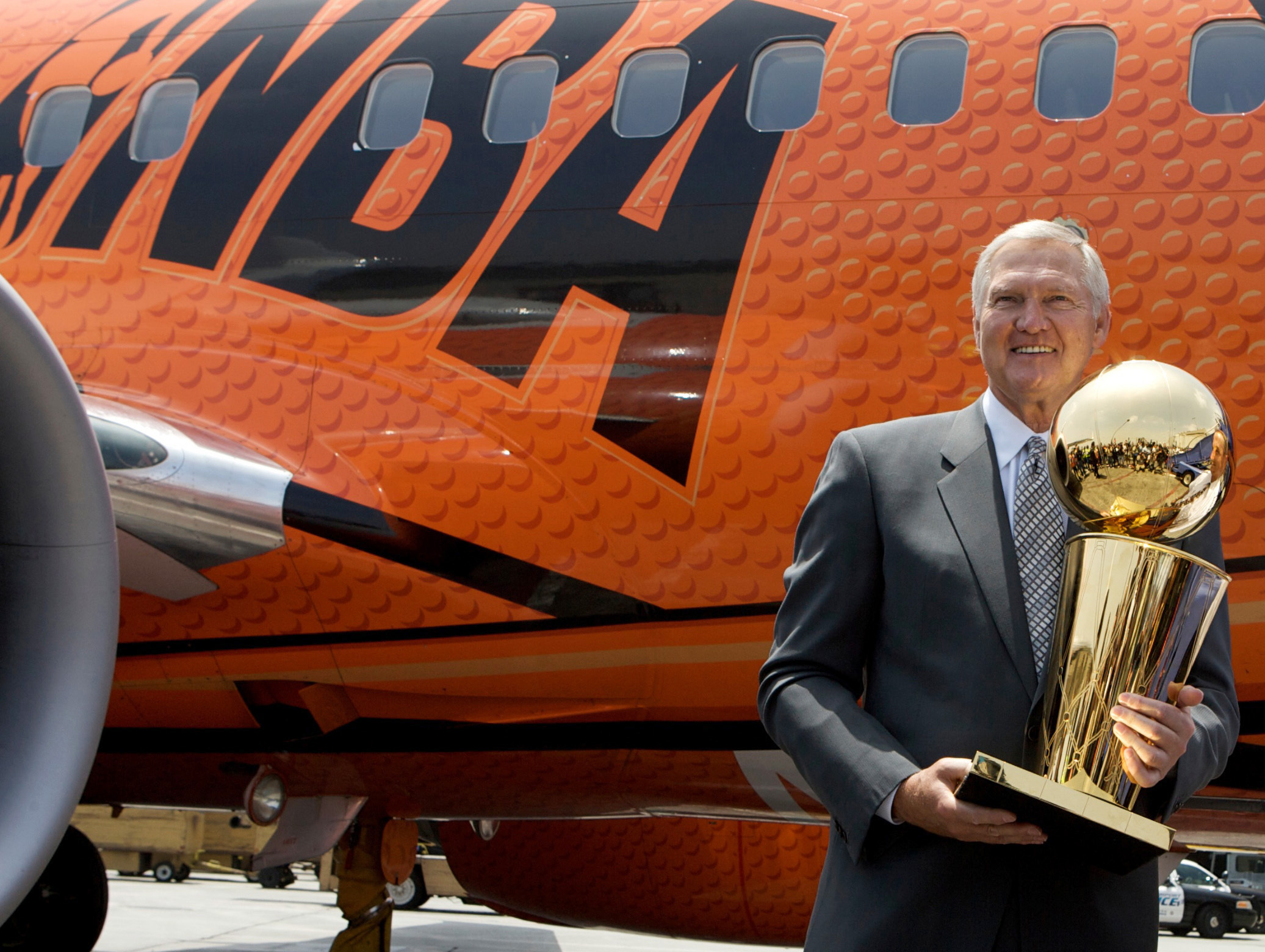 Muere Jerry West, figura de la NBA; Lakers lo recuerdan como una leyenda