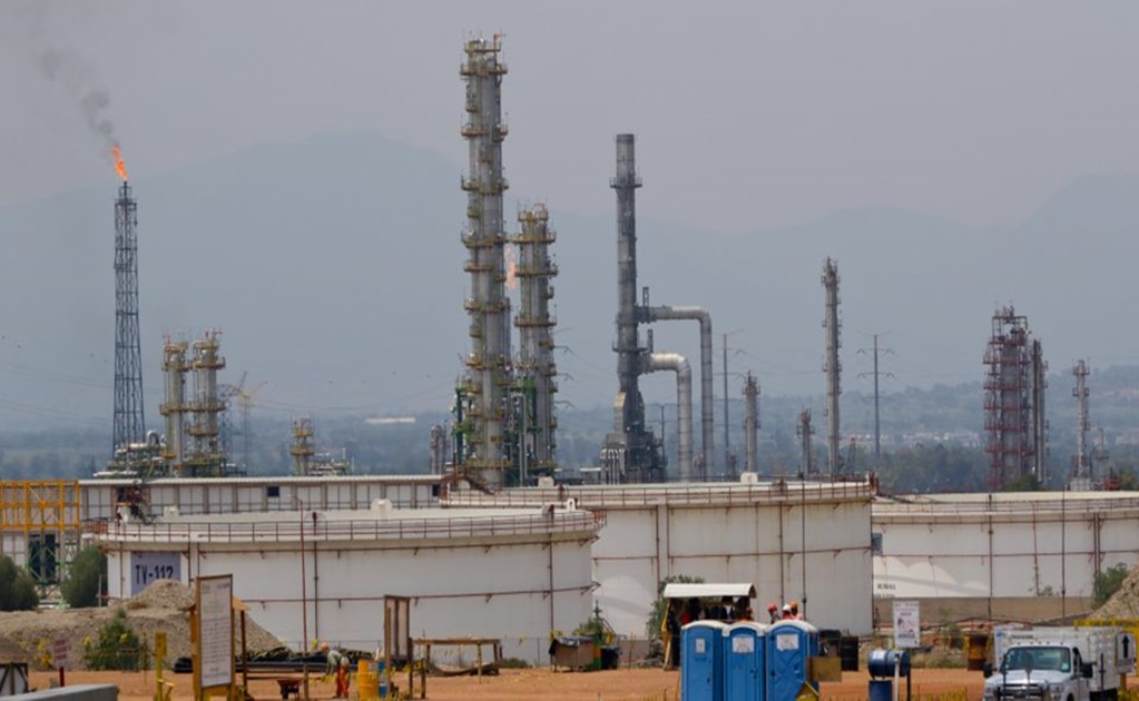 Reservas de hidrocarburo caen 7.6% en 2017 pese a aportaciones extranjeras