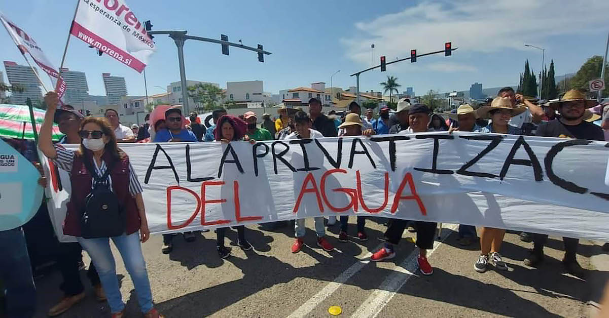 "Morenistas también protestan contra la Ley de Aguas en Querétaro"