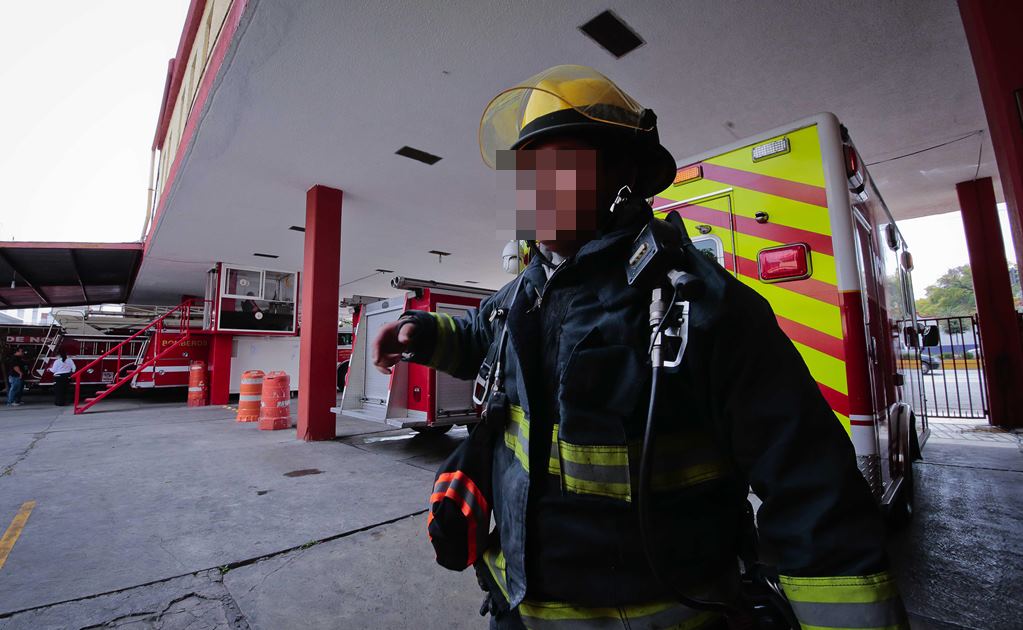 Muere bombero por inhalar gas durante una fuga en Tláhuac 