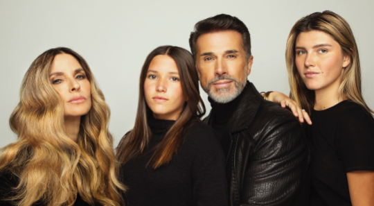 Así han crecido Antonia y Victoria, las hijas de Sergio Mayer e Issabela Camil