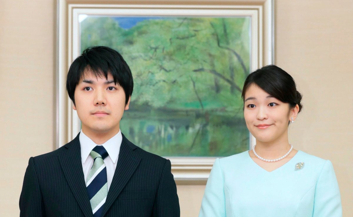 El novio de la princesa Mako de Japón se reunirá con sus suegros para explicar sus finanzas