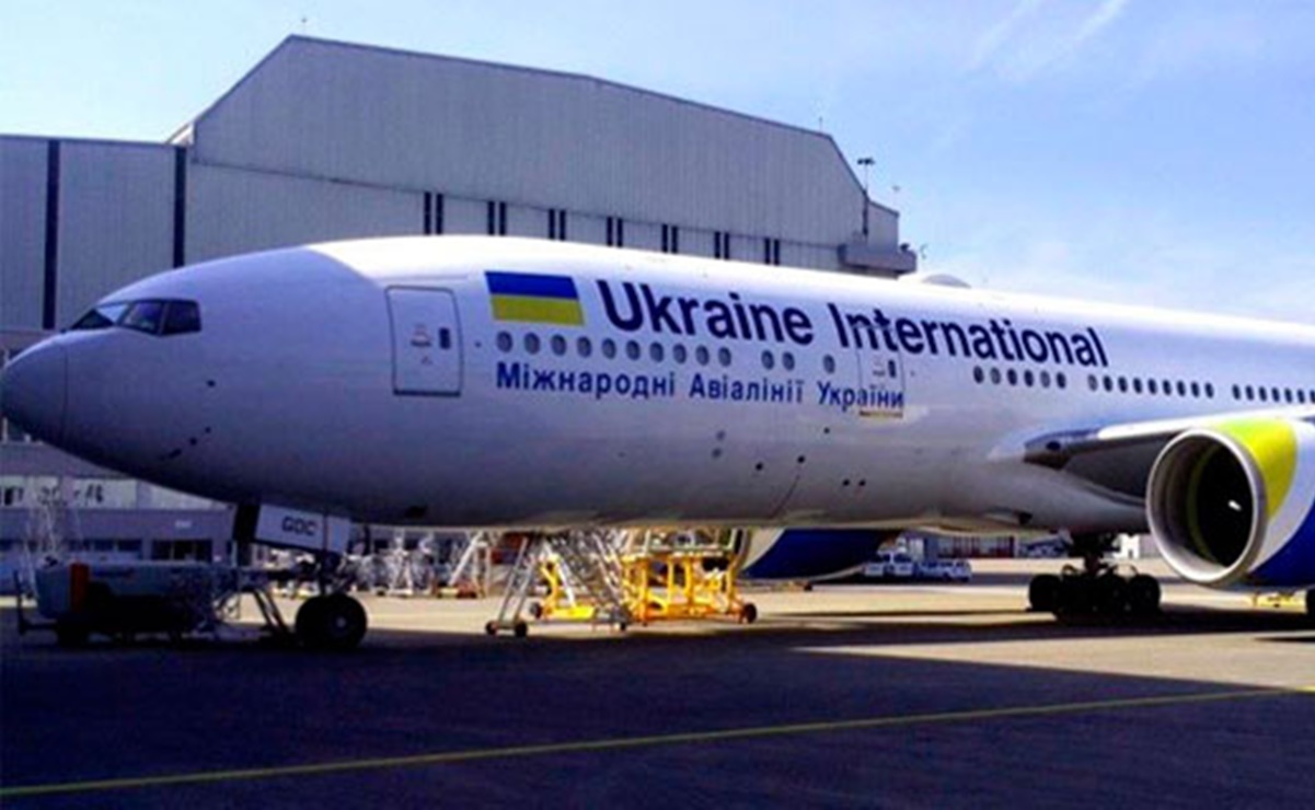 Tras ataque a bases de EU, reportan que avión ucraniano se estrelló cerca de Teherán