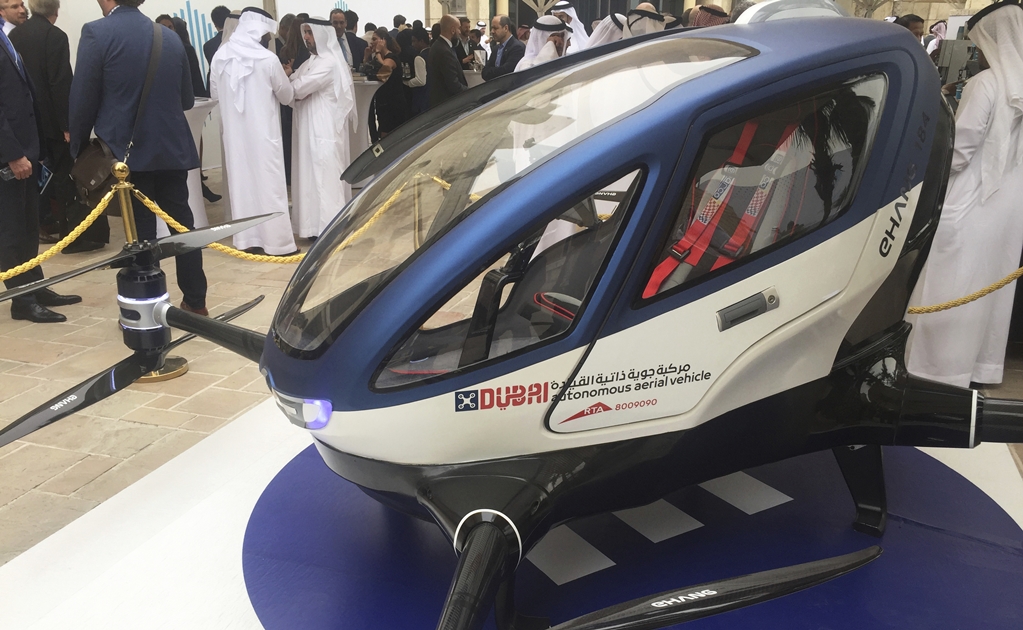 En Dubái prueban un taxi-dron chino 