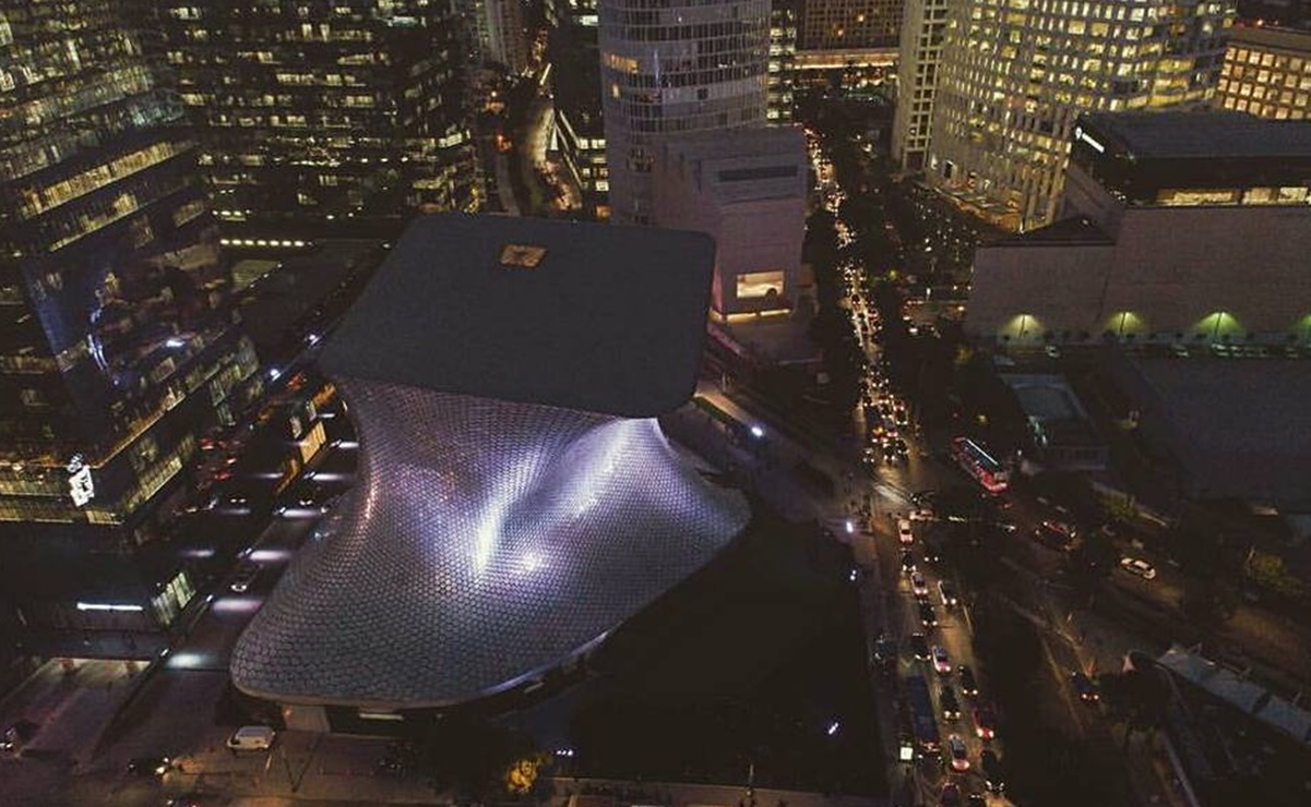 Museo Soumaya se solidariza con el #UnDíaSinNosotras y se iluminará de morado