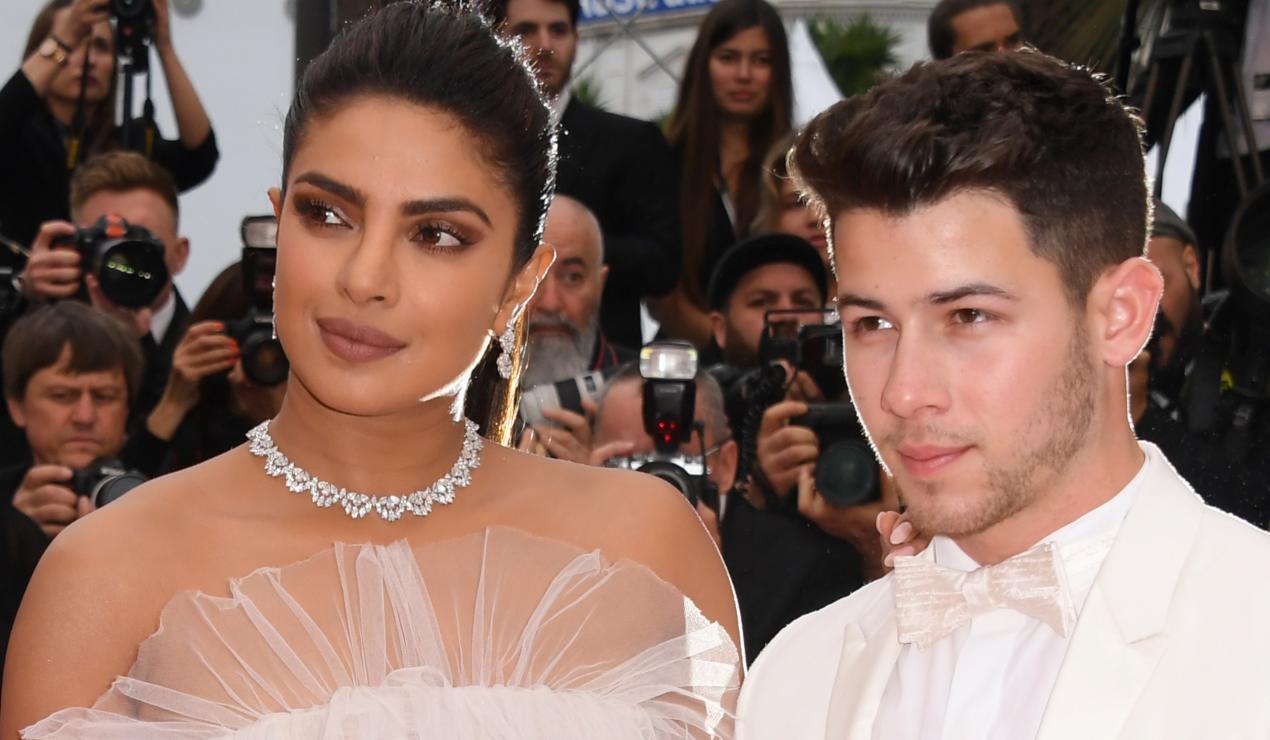 Nick Jonas bromea con foto del derriere de Priyanka Chopra: snack!