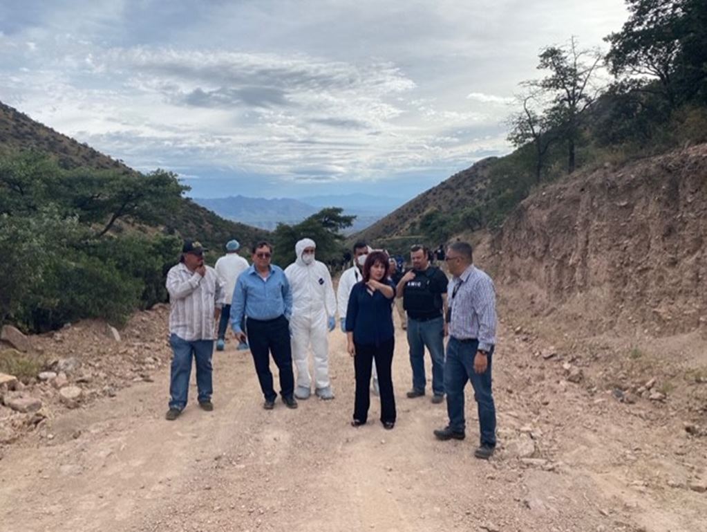 Vehículos en donde fueron atacados miembros de familia LeBarón serán analizados