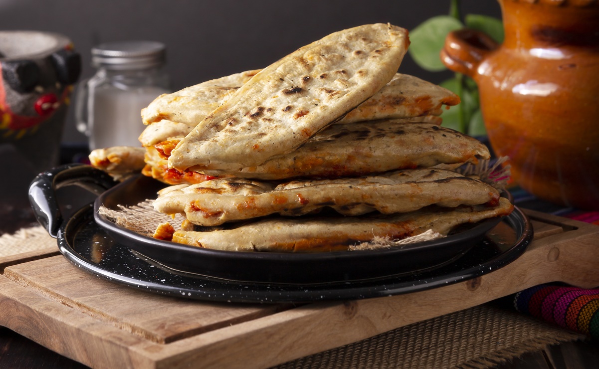 ¿Cuántas calorías aporta un tlacoyo?