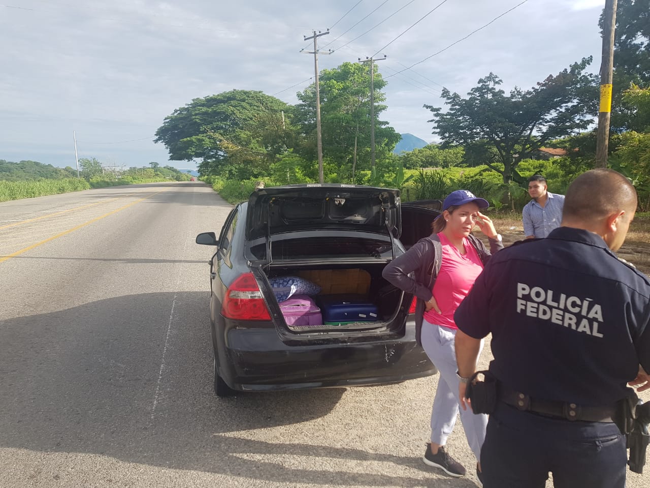 Detienen en Oaxaca a presunta cónsul de Nicaragua con 3 migrantes cubanos
