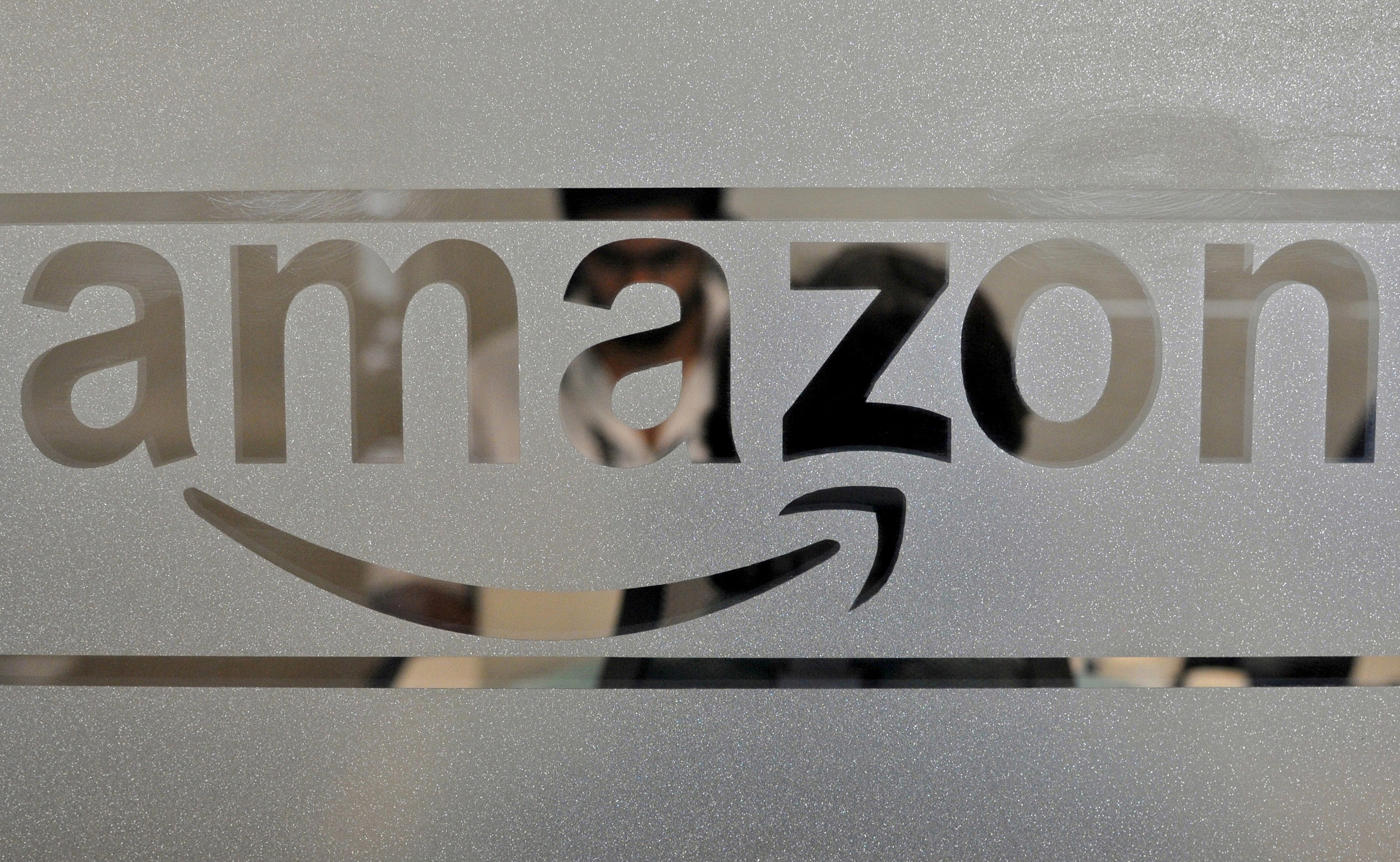 Amazon anuncia 30 mil empleos de medio tiempo en EU