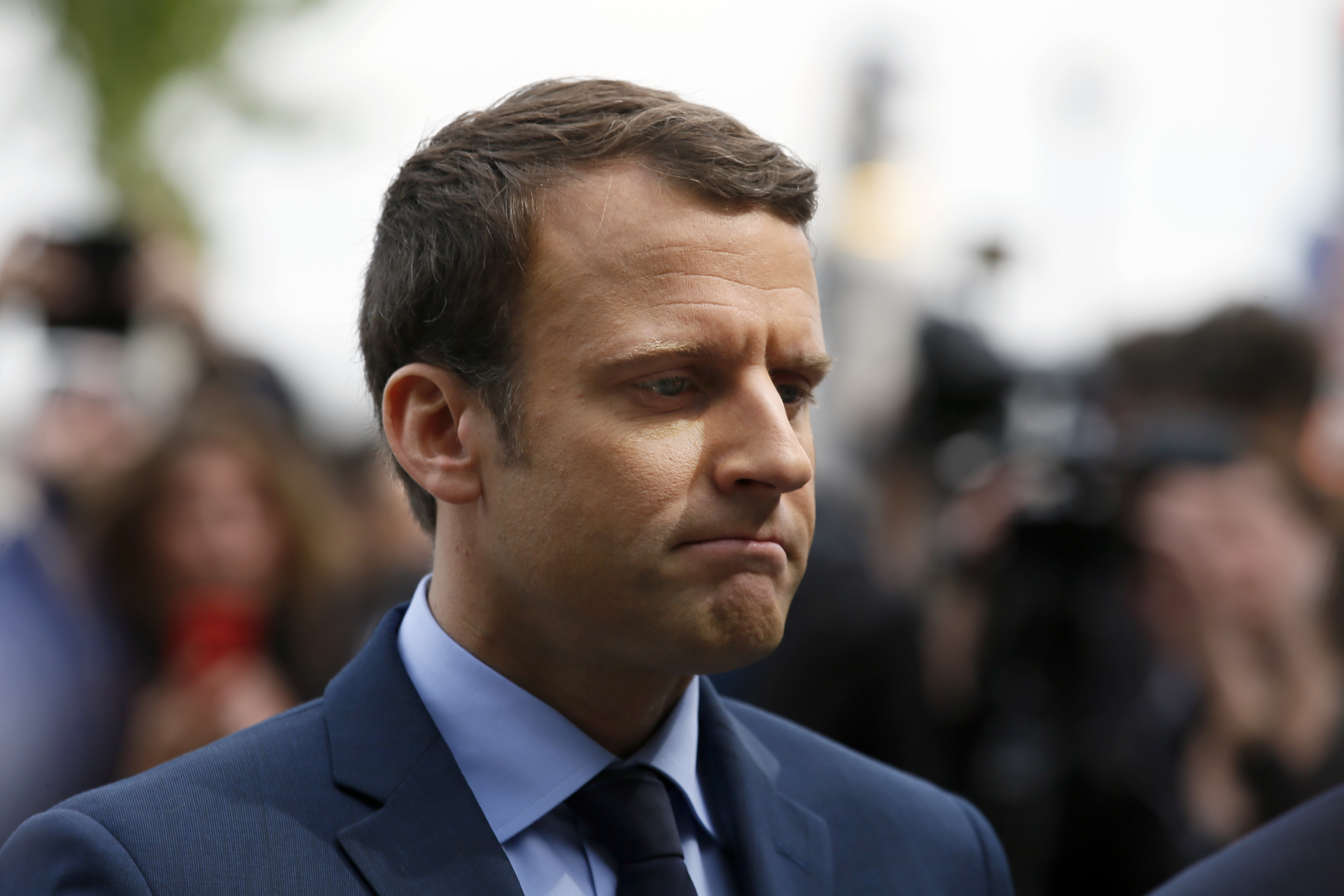 Afirman que hackers rusos atacaron campaña de Emmanuel Macron