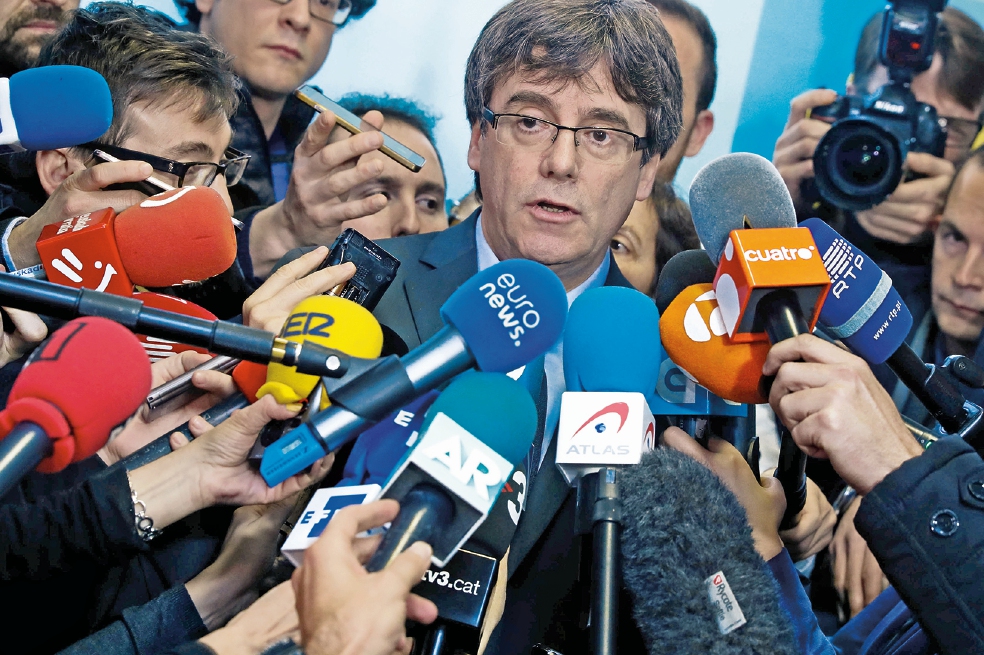 Puigdemont urge a Madrid a permitir su investidura