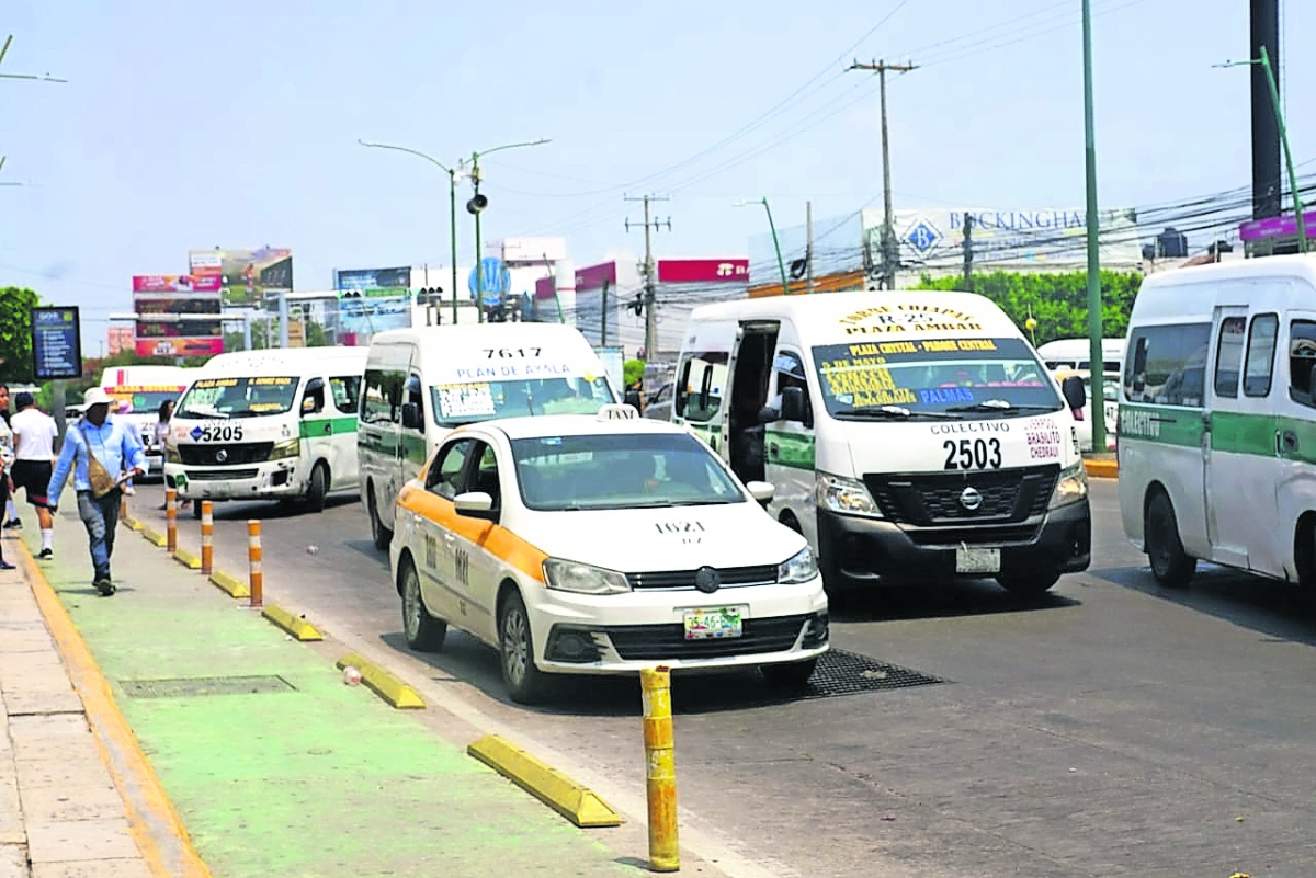 Suspenden actividades en Chiapas ante falta de gasolina 