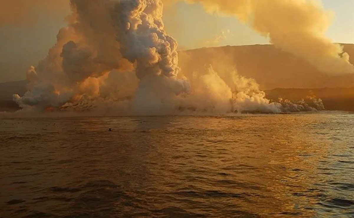 Hace erupción volcán La Cumbre en la isla Fernandina de Galápagos