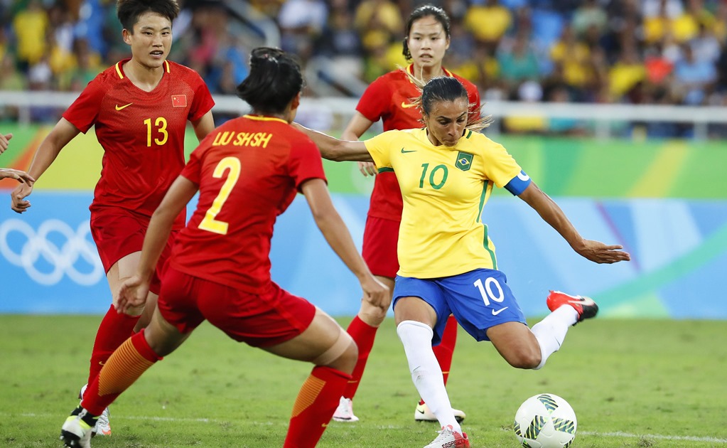Selección femenil de Brasil golea 3-0 a China