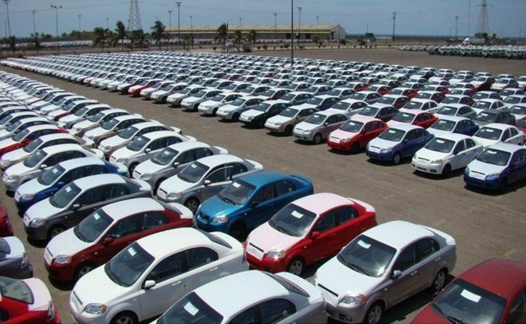 Exportación de autos cae 5.9%; afectan China y Brasil