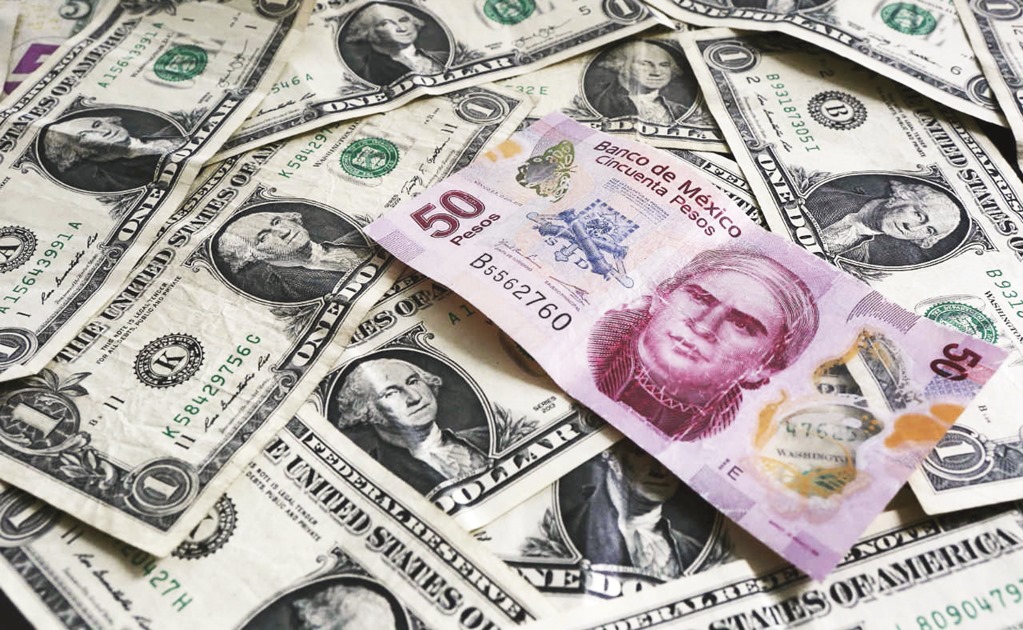 Precio del dólar abre en 16.94 pesos el último día de mayo tras dato de inflación en EU