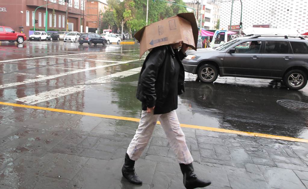 Reportan lluvia en seis delegaciones de la capital
