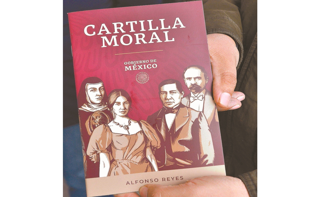 Coparmex publica su propia "Cartilla Moral": lanza "Decálogo Cívico Urbano"